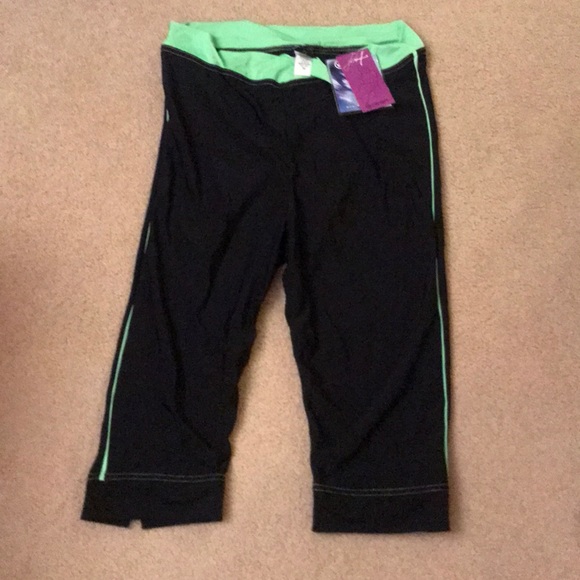 Canari Pants - Woman’s leggings 🛍